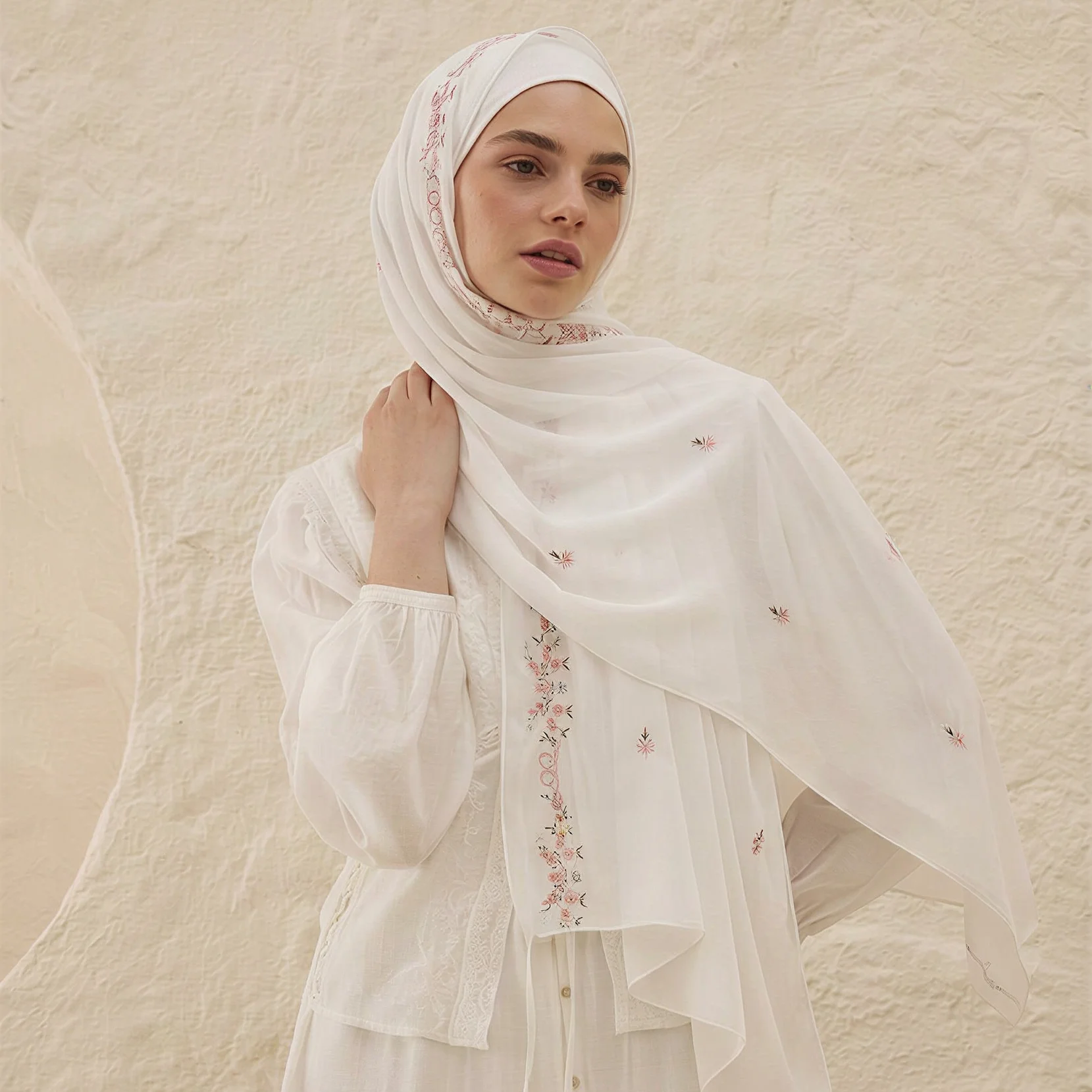 

Ramadan Floral Embroidery Chiffon Hijab Scarf for Women Plain Premium Femme Headscarf Shawl Head Wrap Turban Bandana 170*70cm