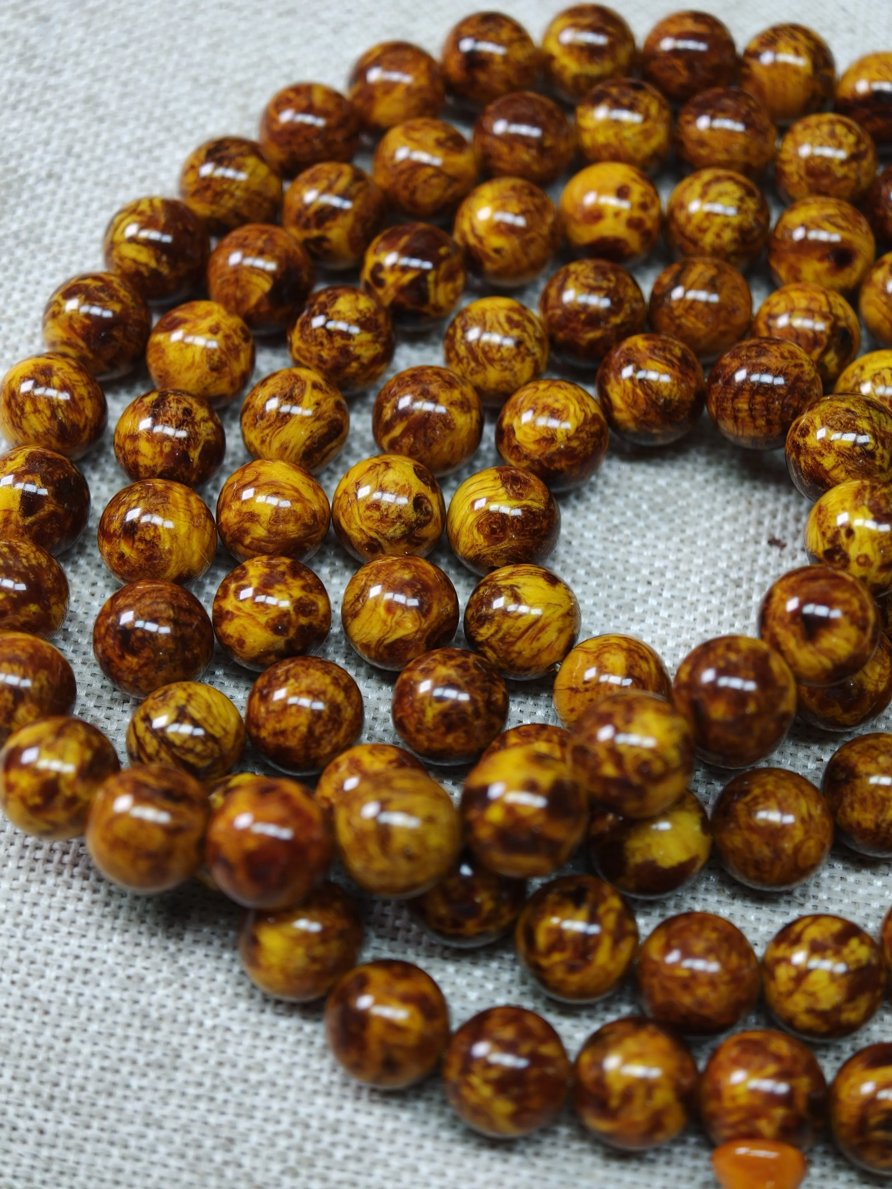 Traditional Chinese Lucky Amber Wood Agarwood Mala Beads 0.8mm 108 Pcs Full Burl Thunder Struck Jadeified Old Material Wenwan