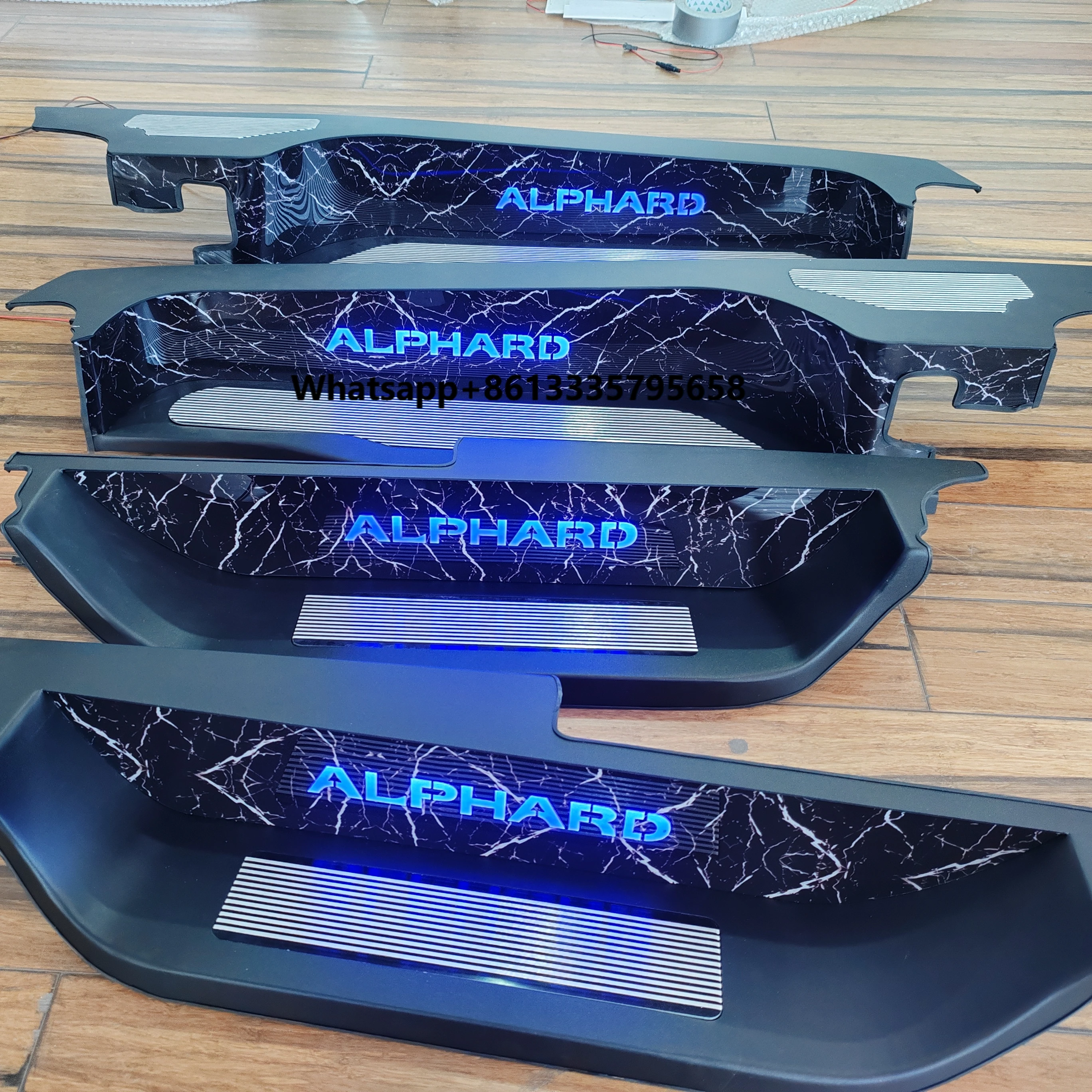 

Factory Direct Luxury LED Door Grille Welcome Pedals Vito Vclass Sprinter Universal Interior Car Accessories Metal Flower