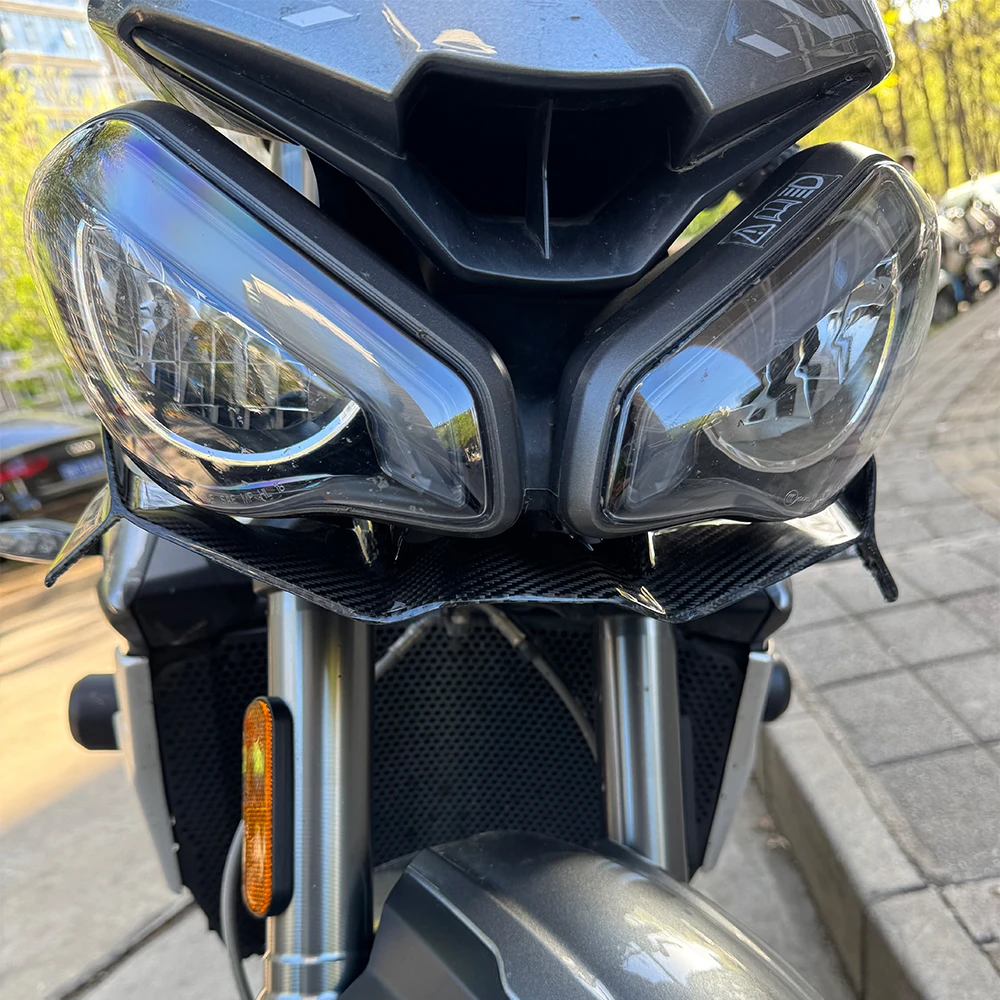new for Triumph Street Triple 765 Carbon fiber motorcycle exposed front spoiler Winglet aerodynamic GP wing kit spoiler2019-2025 - Image 2