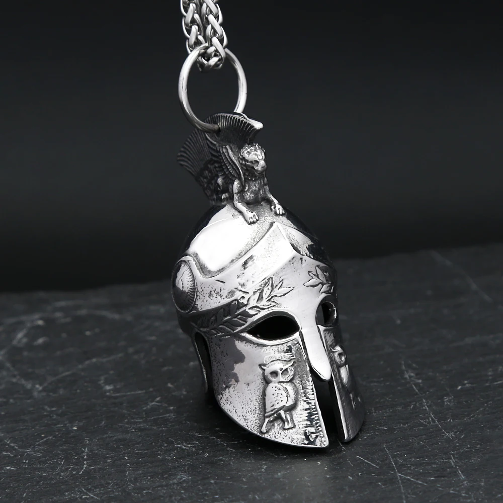 Classic Vintage Greek Spartan Helmet Pendant Necklace For Men Stainless Steel Warrior Mask Bell Necklaces Amulet Jewelry Gifts