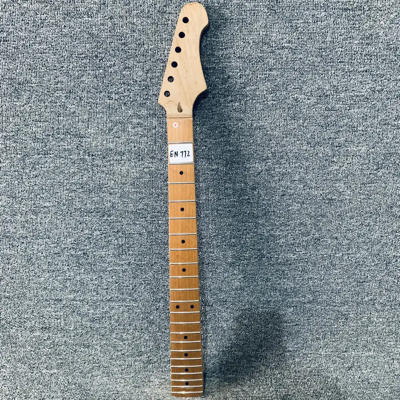 

EN772 Roasted Maple for Tremolo Electric Guitar Neck Custom Order No Logo DIY Replace Guitar Parts