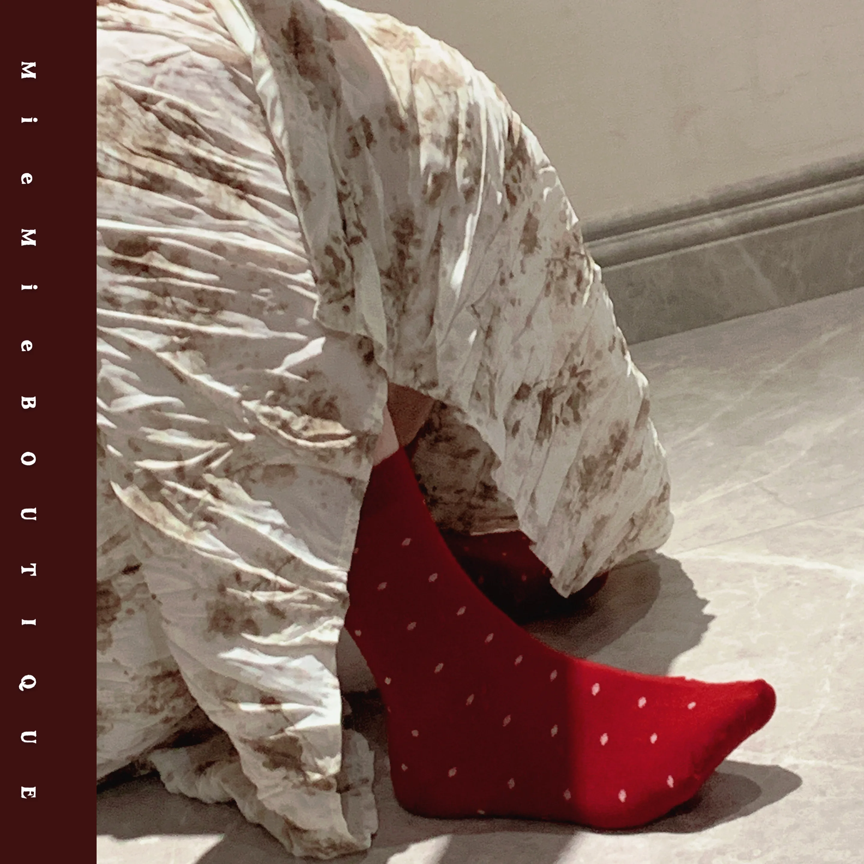 

Новая китайская юбка в стиле дзен с акварельным цветочным принтом и эластичным поясом: универсальная, повседневная, для работы и отдыха