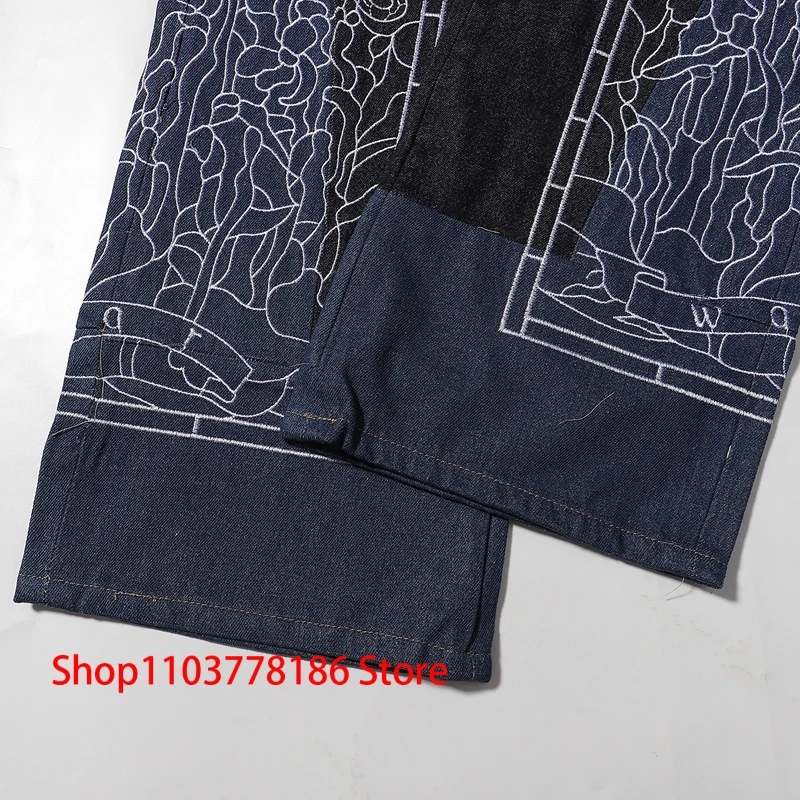 Heren Street Pop Borduurpatroon WHO DECIDES WAR Jeans Stretch Rechte Broek 1:1 Hoge kwaliteit Who Decides War Denim Broek