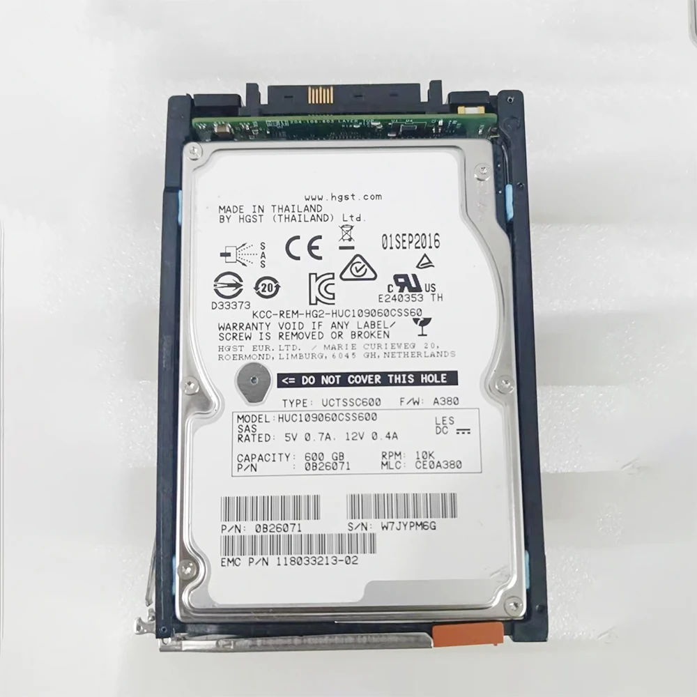 005051959 005051960 V4-2S10-012 1.2T SAS 2.5'' VNX Hard Drive For EMC HDD