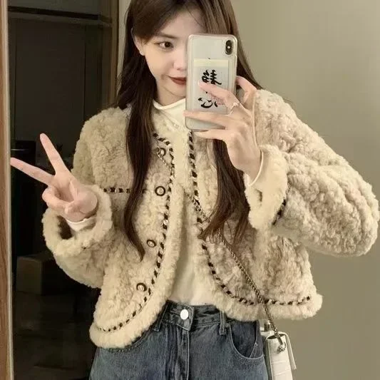 Winter 2024 New Style Tweed Jacket Women's Clothing High-end Feel Cropped Long Sleeve Jacket Thick Lamb Wool Loose-fit