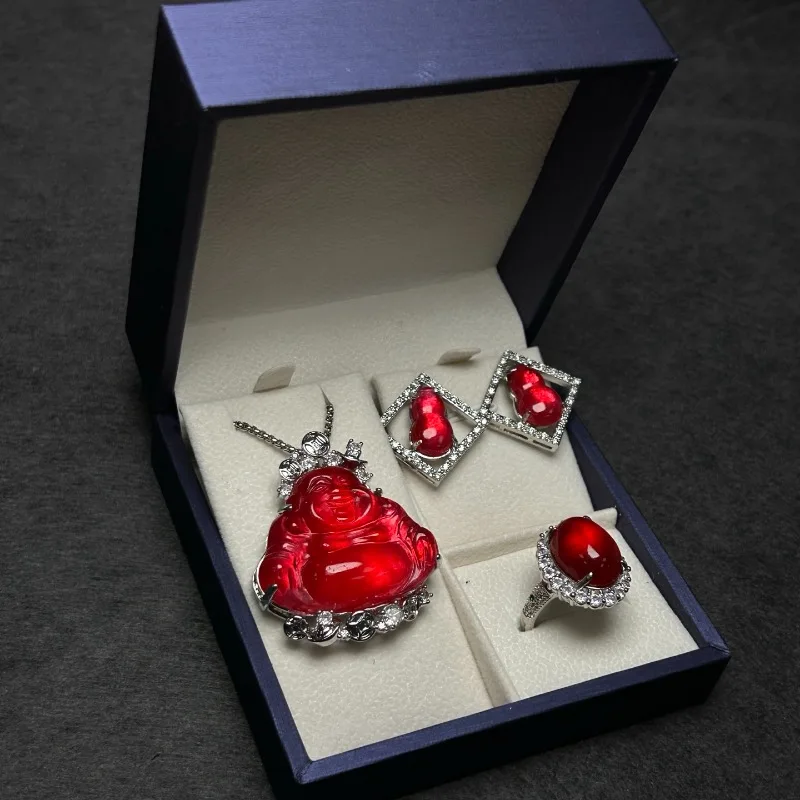 

Новый натуральный комплект из трех предметов высокого ледяного красного цвета, модные универсальные украшения с темпераментом