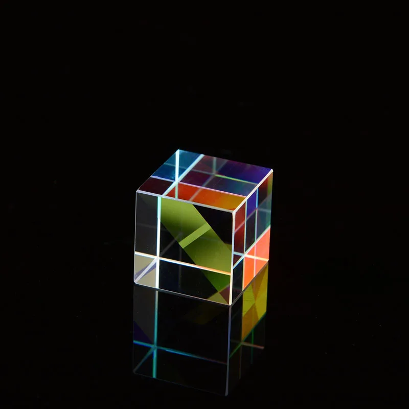 18*18*18mm Optical Science Popularization for Cube Experiment Projector with Color Combination Prism