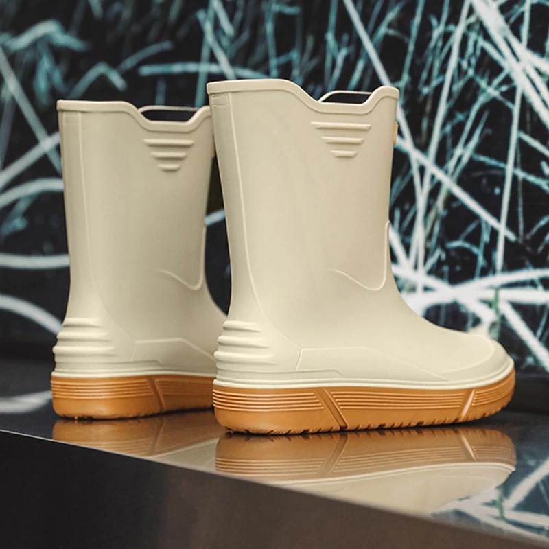 Botas de lluvia de terciopelo para hombre, botas de agua cálidas de tubo alto, antideslizantes, resistentes al desgaste, zapatos de goma para obras de construcción, nueva moda