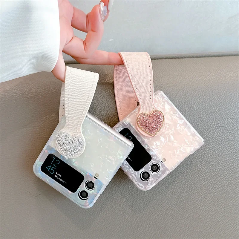 เคสโทรศัพท์กรอบสายคล้องหัวใจสำหรับ Samsung Galaxy Z flip 6 5 4 3ฝาหลังป้องกันสำหรับ ZFlip4 ZFlip5 ZFlip6เคส