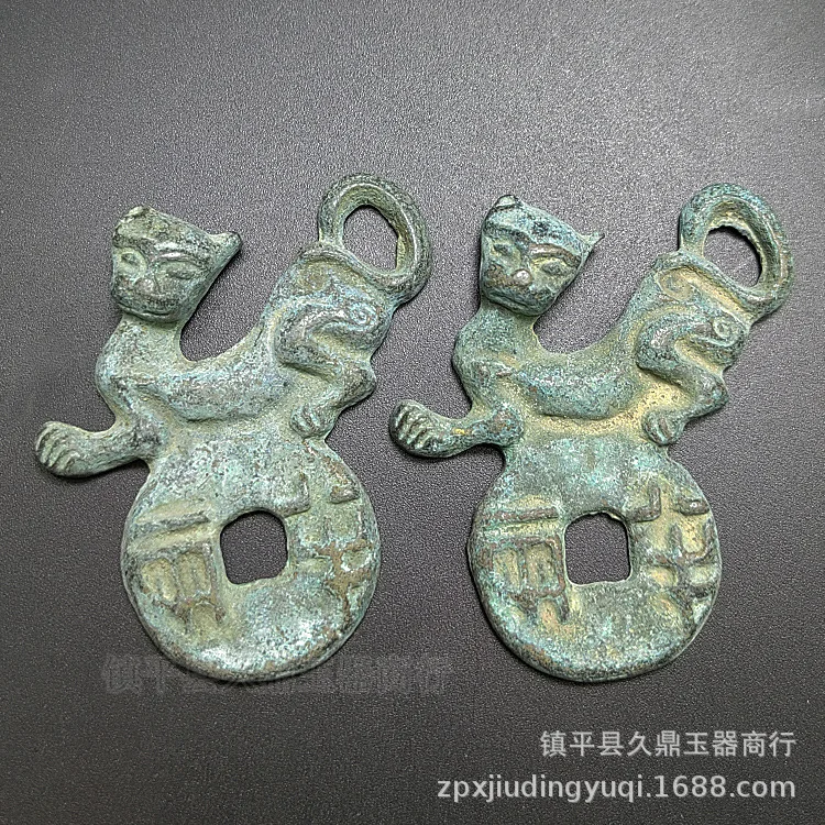 

Bronze ware, bronze ware, hanging tags, making old copper ornaments, collecting waist tags