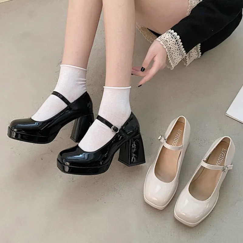 Comem Square Toe Sandals Ladies Fshion Platform Shallow Mouth No-slip Retro Pumps Female 2023 Mary Janes Platform High Heels 40