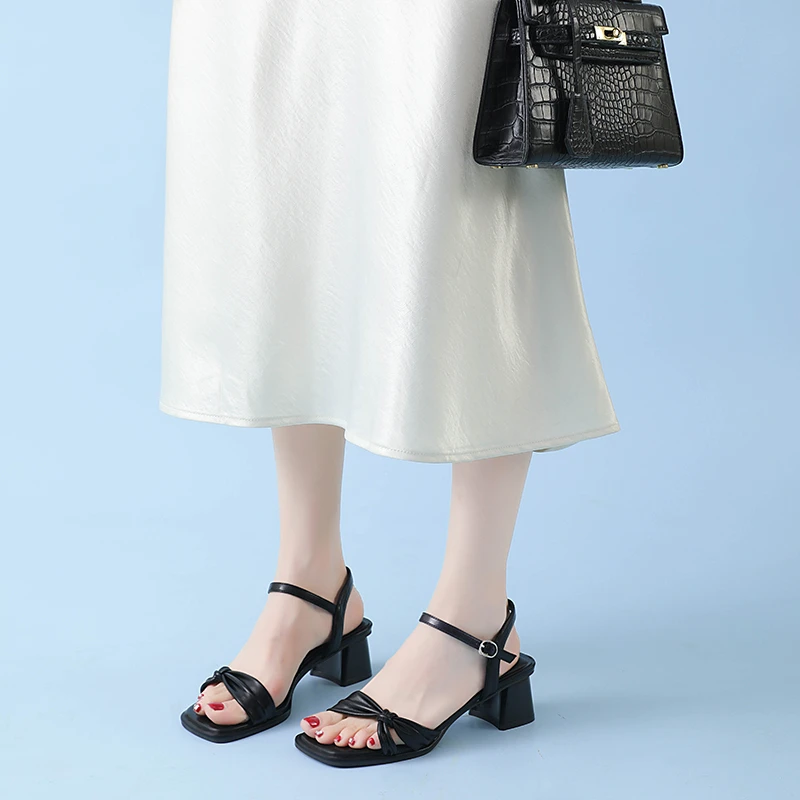 2026 Spring Autumn New Pointed Bow Lightweight Women's Casual Shoes Fashion Comfortable Non-slip  Light Mouth Flat Shoes