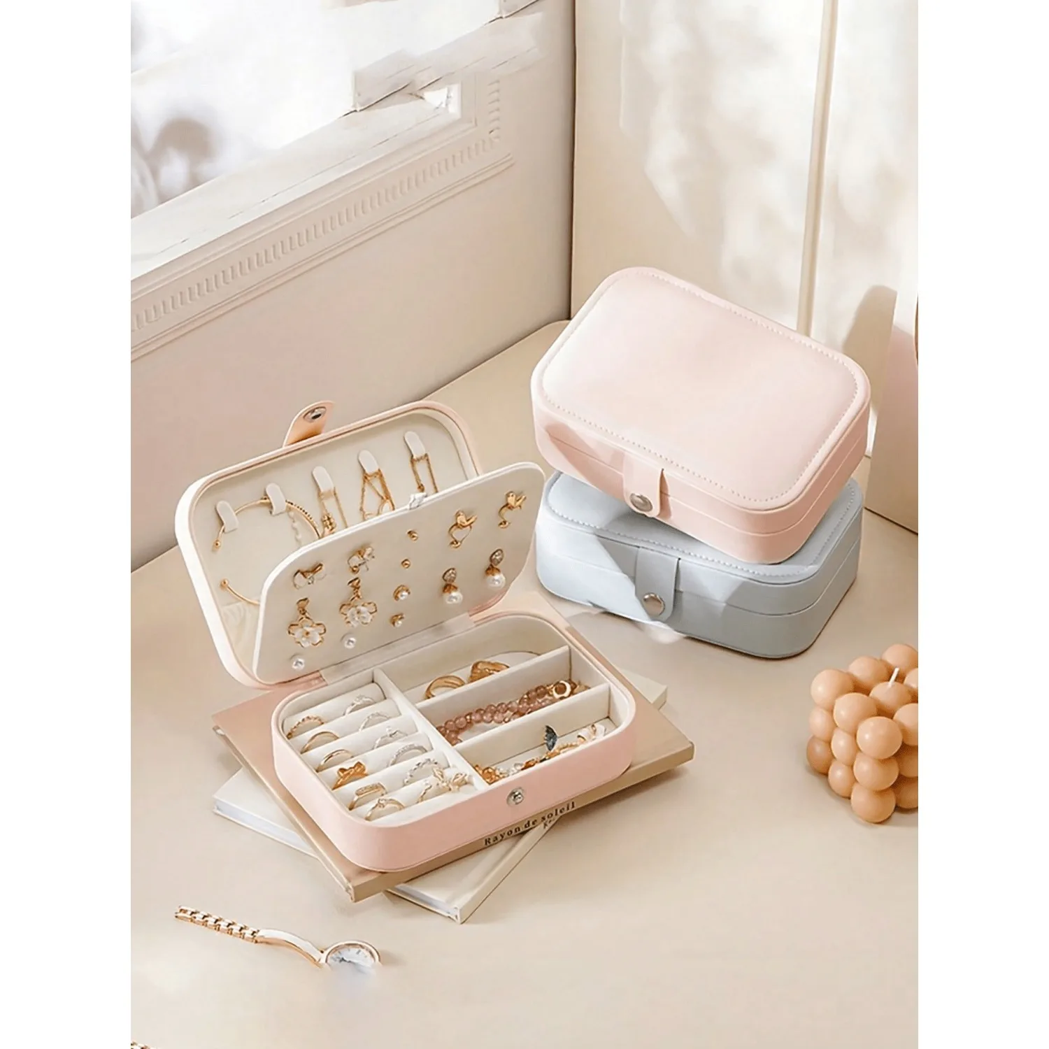 1pc Portable Travel Jewelry Box With Mirror, PU Small Jewelry Storage Box For Rings, Earrings, Necklaces, Lipstick