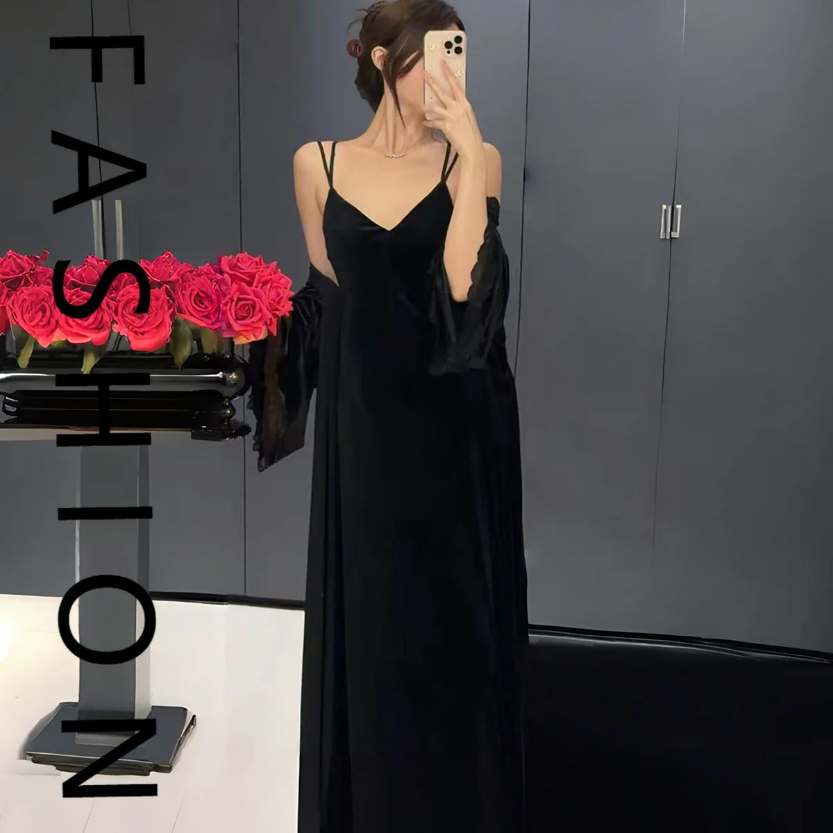 

French court style golden velvet pajamas women's long suspender nightgown autumn sexy back halter dress with chest pad new