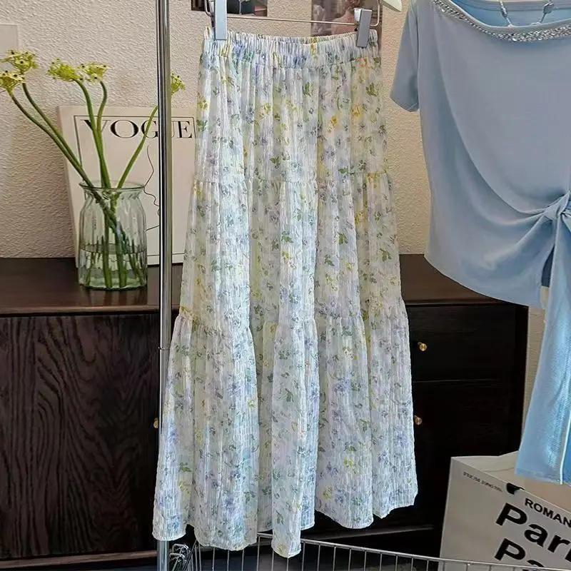 

Summer New Korean All Match Gentle Floral Skirt with a Feminine Temperament, Loose and Slimming, Mid Length A-line Skirt