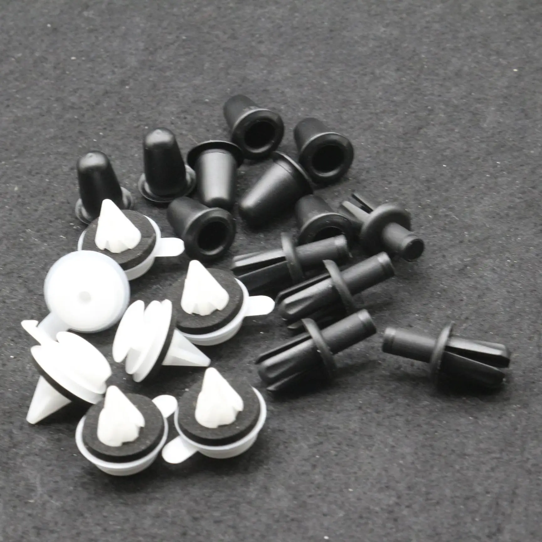 30 Pcs A-Pillar Molding Trim Retainer Clip Grommet Nylon Kit For Range Rover L322 2003–2012 IPN00050 LR033144 LR002229
