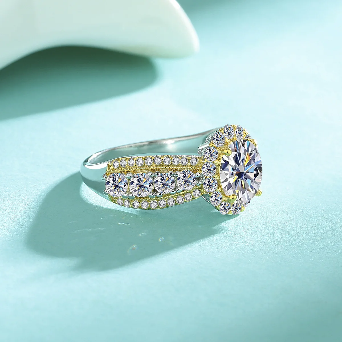 خاتم مويسانيتي من الذهب الحقيقي عيار 18 قيراط PT950 متطابق الألوان للنساء خاتم ألماس مويسانيتي بيضاوي عالي الجودة 1.5 قيراط