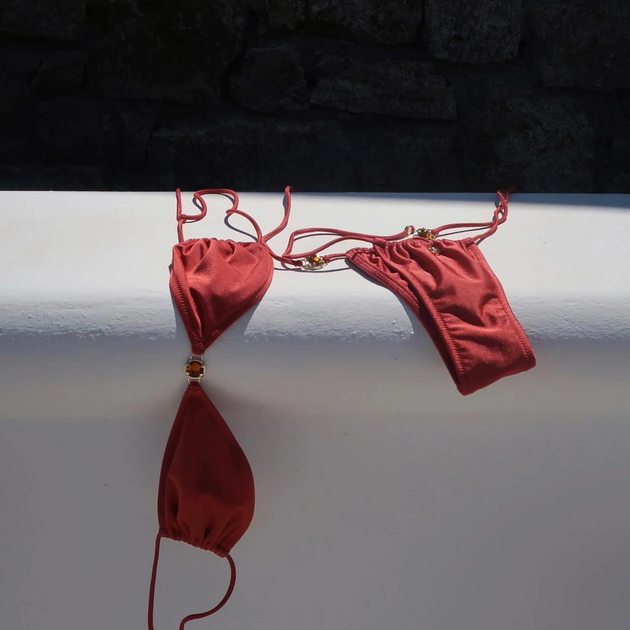 Bikini de diamante 2025, traje de baño Sexy para mujer, traje de baño femenino, conjunto de microbikini Bandeau, traje de baño, ropa de playa, Bikini brasileño rojo