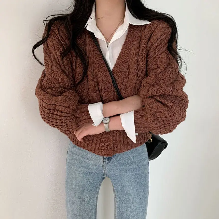 

Women's Autumn and Winter New Age Reducing Fried Dough Twists Sweater Coat Loose Lantern Sleeve Short
