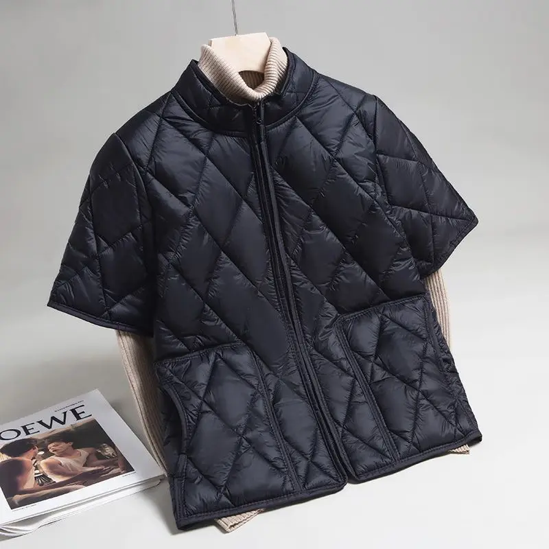 

New Down Cotton-Padded Vest JacketWomen 2025 Autumn Winter Fashion Half-Sleeve Parkas Warm Waistcoat Female Short Outwear