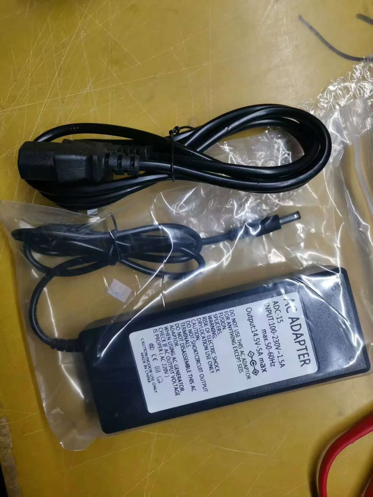 charger for Sumitomo type-81c t400s + 600C 82C 601c welding machine battery adapter power supply