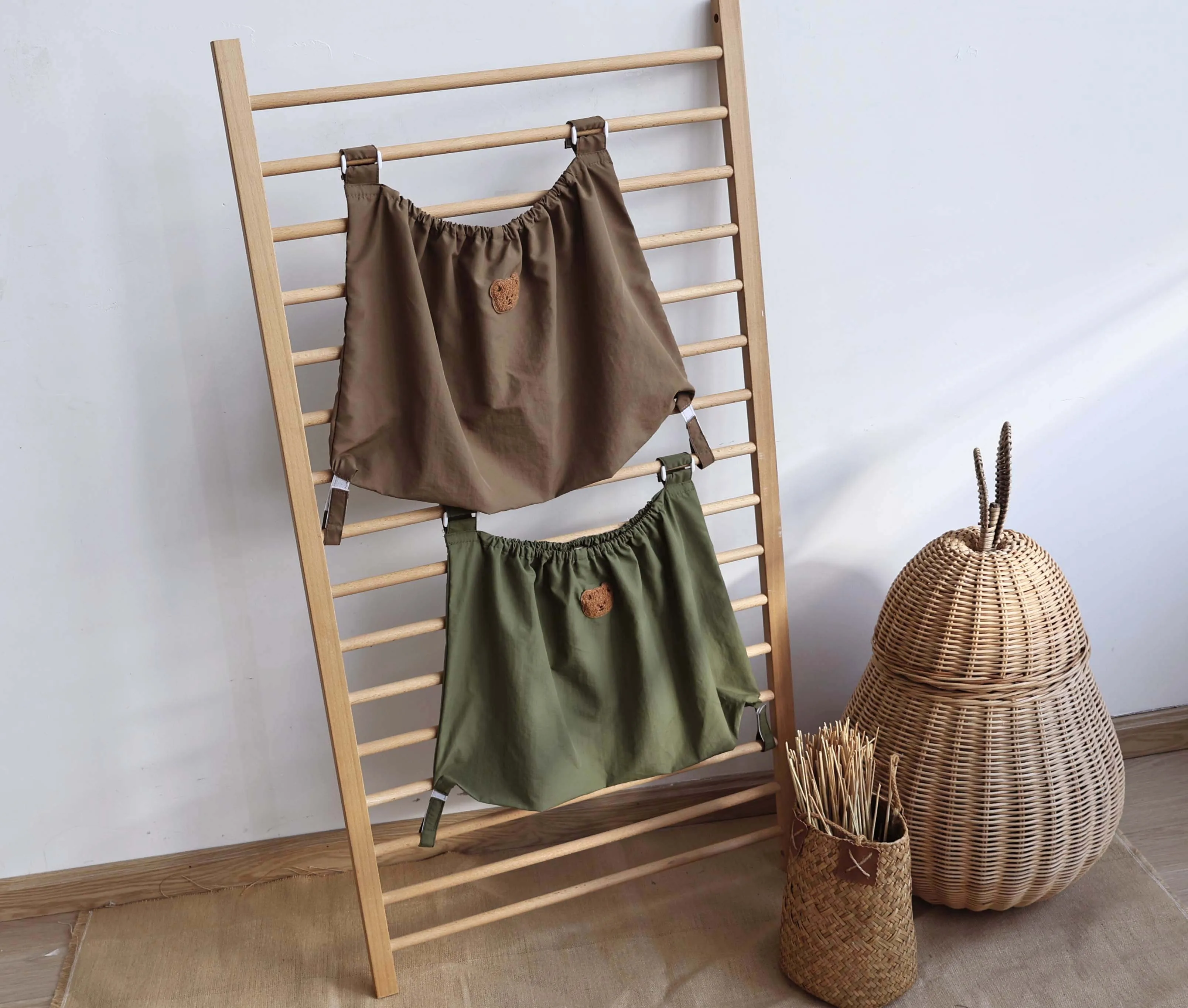 Nylon handbag for mothers, bottle storage for outings, baby stroller storage hanging bag, stroller organizer bag