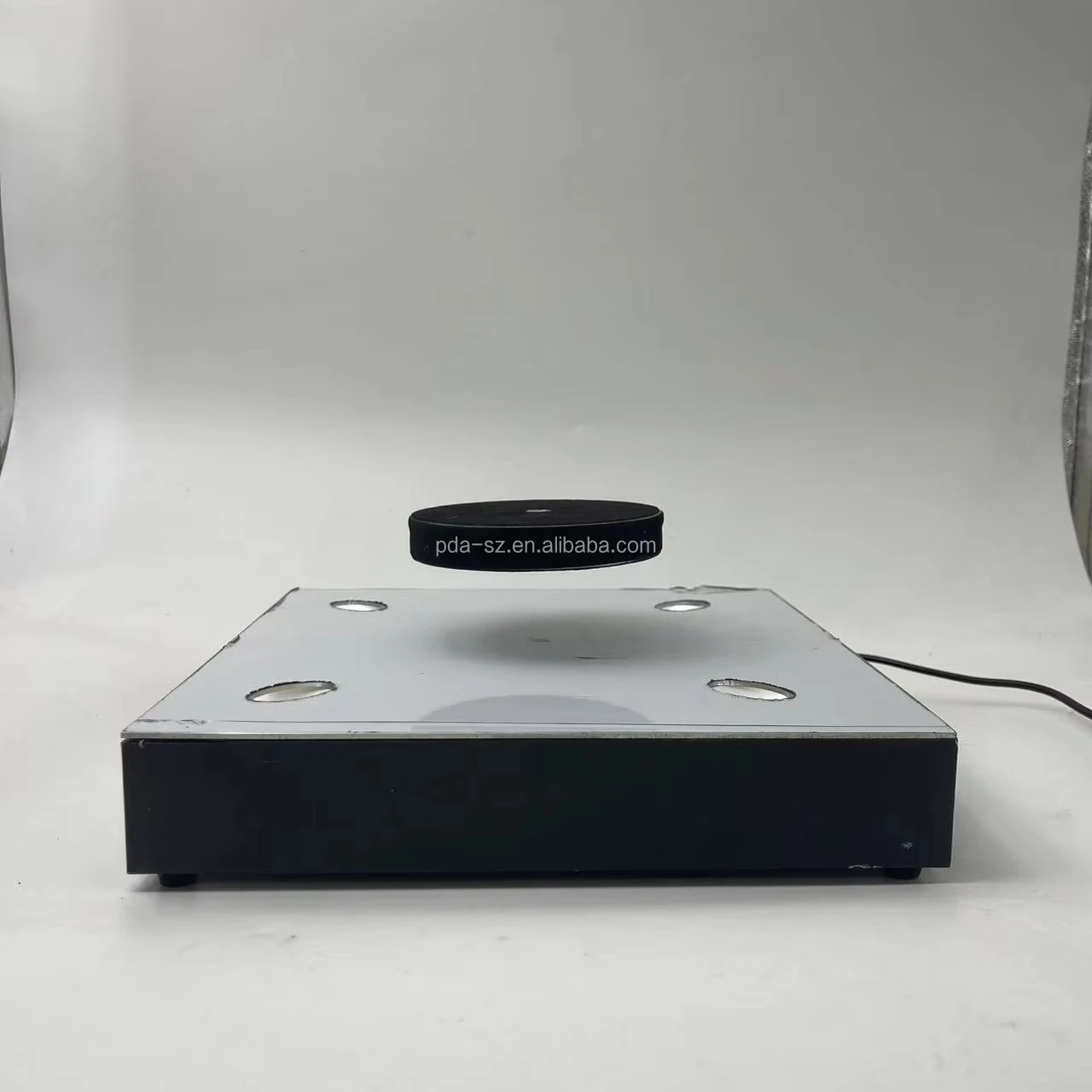 

Подставка для дисплея с магнитной левитацией высочайшего размера 45-50 мм для телефона с бутылкой