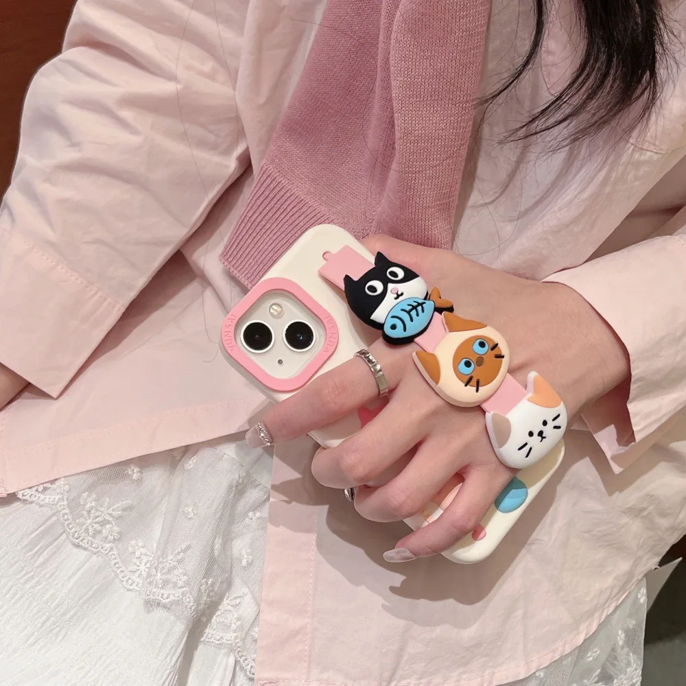 Cartoon wristband cat stand silicone soft case for iPhone 17 16PRO Personalized dust-proof protective case for Apple 13 14Promax