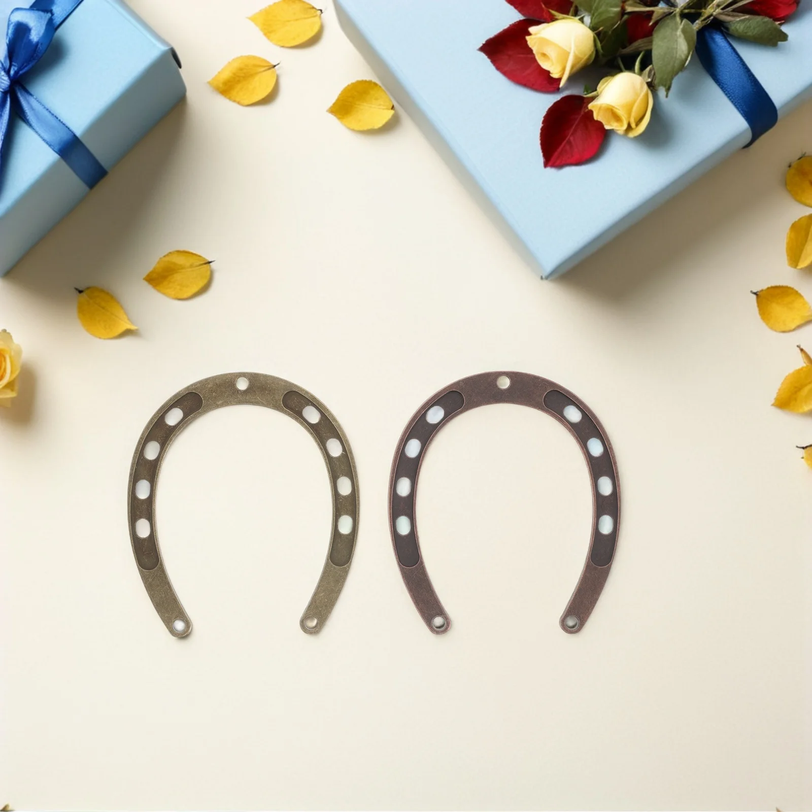 

10Pcs Lucky Horseshoe Hanging Ornaments Metal Western Wall Decor for Party Home Christmas Farmhouse Crafts Decorations