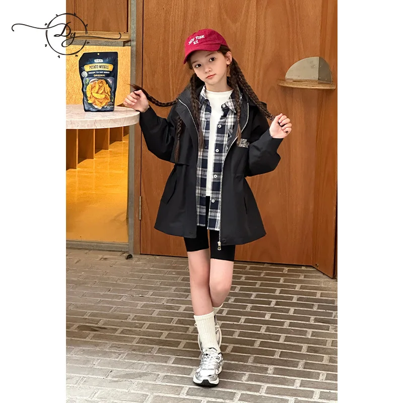 

Girls Coat 2024 Autumn New Childrens Clothing Baby Girls Foreign Atmosphere Light Outdoor Loose Jacket Leisure Simple Daily