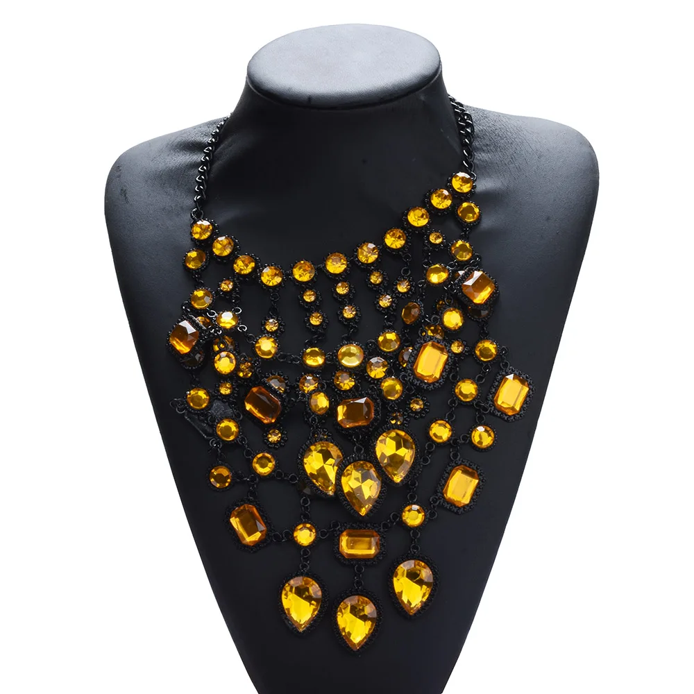 2024 New Multilayer Indian Statement Large Collar Crystal Necklace Women Boho Ethnic Maxi Big Bib Choker Necklace Jewelry