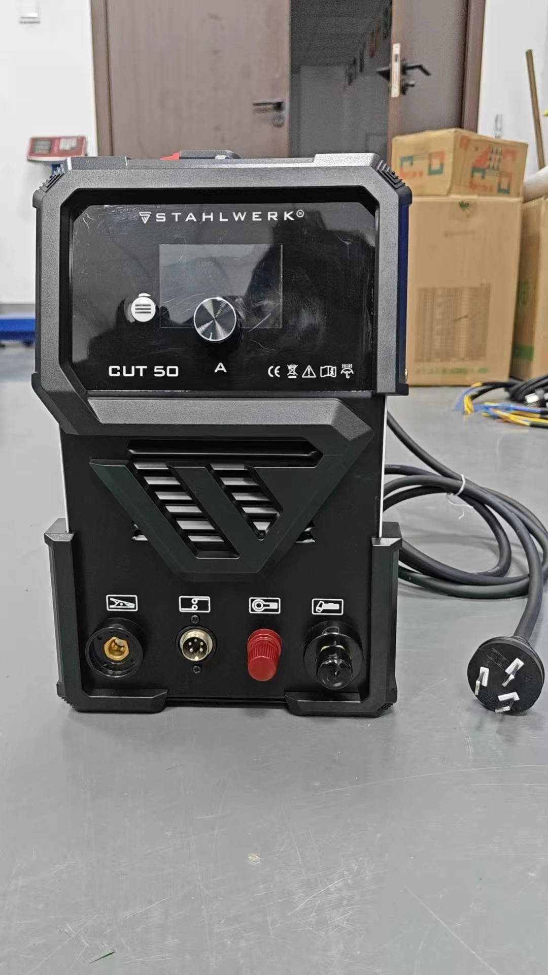 

New 50 IGBT Inverter Plasma Cutter & Welding Machine Plasma CUT Cut-offs Are Possible Up To 14 Mm Stepless Adjustment 15A To 50A