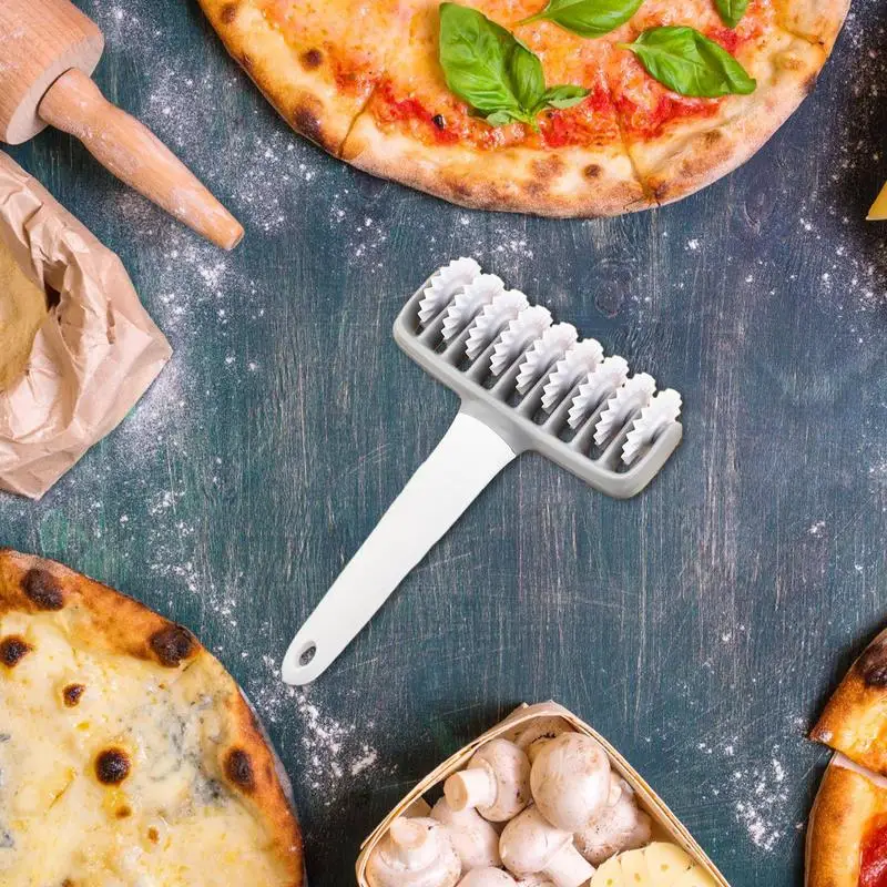 Pizza Roller Pizza Docker Lattice Roller Cutter Pizza Docking Tool That Prevents Dough From Blistering Time-Saver Pizza Dough