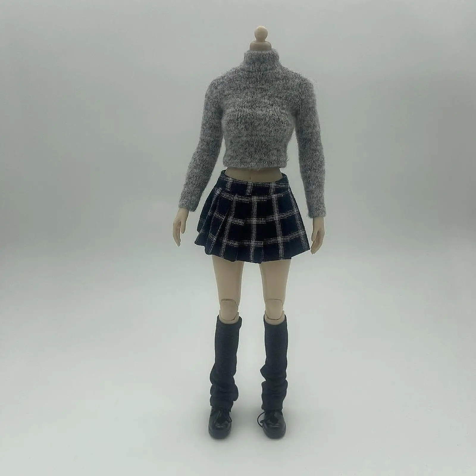 

1/6 Scale Figure Long Sleeve Sweater and Plaid Skirt Pullover Outfit Stylish Casual with Socks for 12'' inch Woman Figures