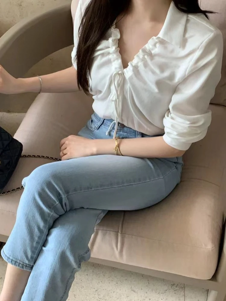 

White V-ne irt Women's Korean Sle Early Spring Faion Dstring Design Sense Charming Top Loose Bubble Sve