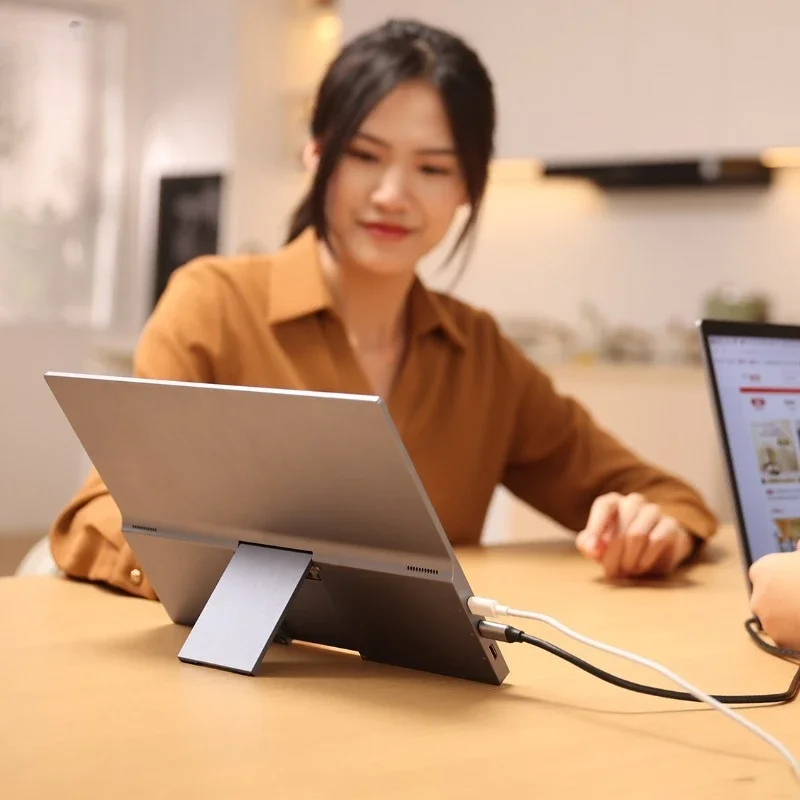 Portable screen ultra-thin aluminum alloy mobile phone computer split screen expansion small display