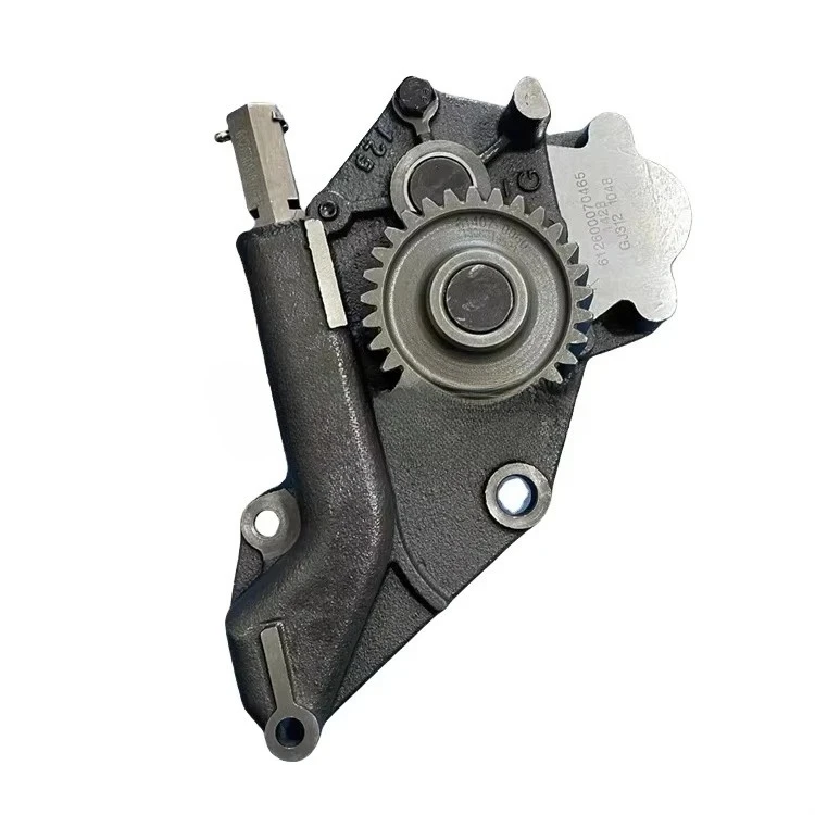 

Масляный насос на месте экскаватора WP10 для технического обслуживания инженерной техники 612600070465