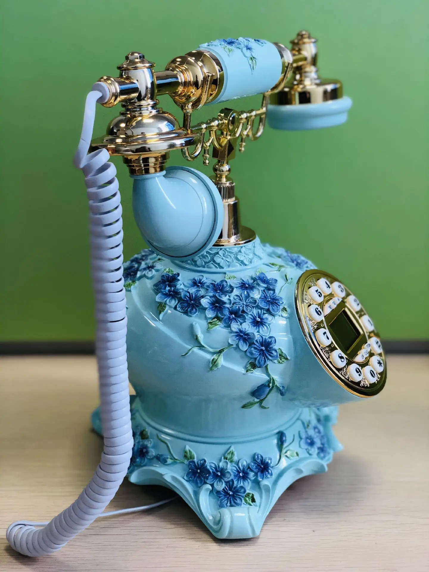 Antique telephone, European-style home creative landline, fashionable white diamond-set old-fashioned telephone home office