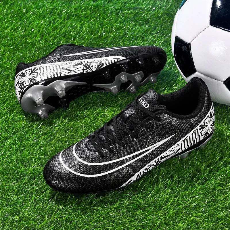 New Men Soccer Shoes Society Original Football Shoes Indoor Kids Professional Football Field Boots Cleats TF/AG Non Slip Sneake