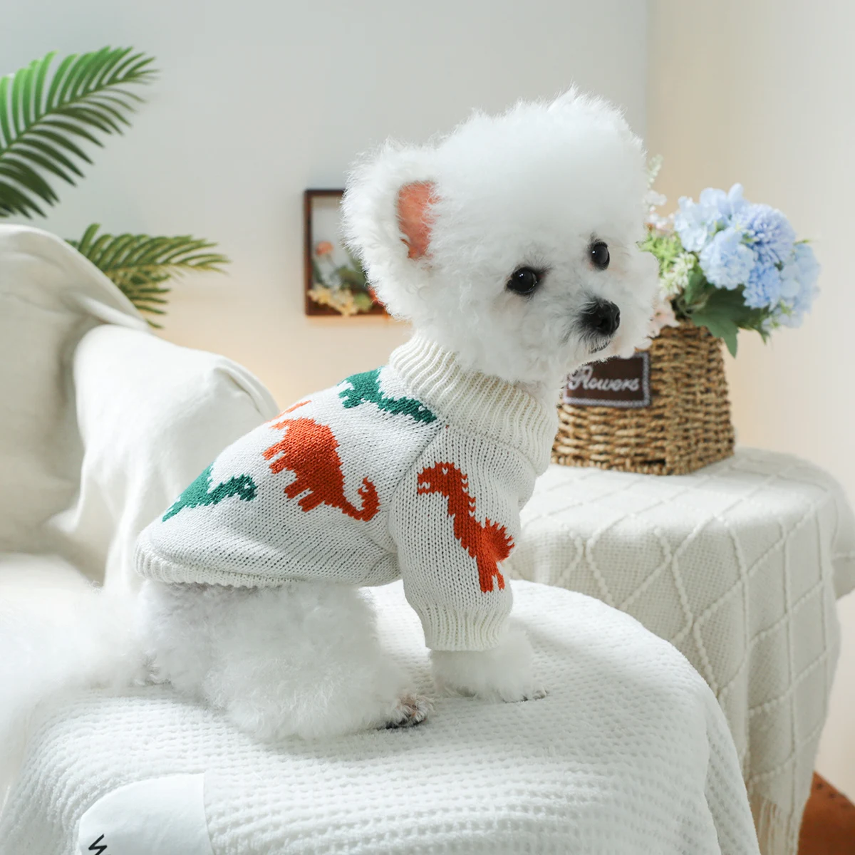 1PC pet clothing colorful dinosaur sweater spring and autumn pullover knitted sweater suitable for small and medium-sized dogs