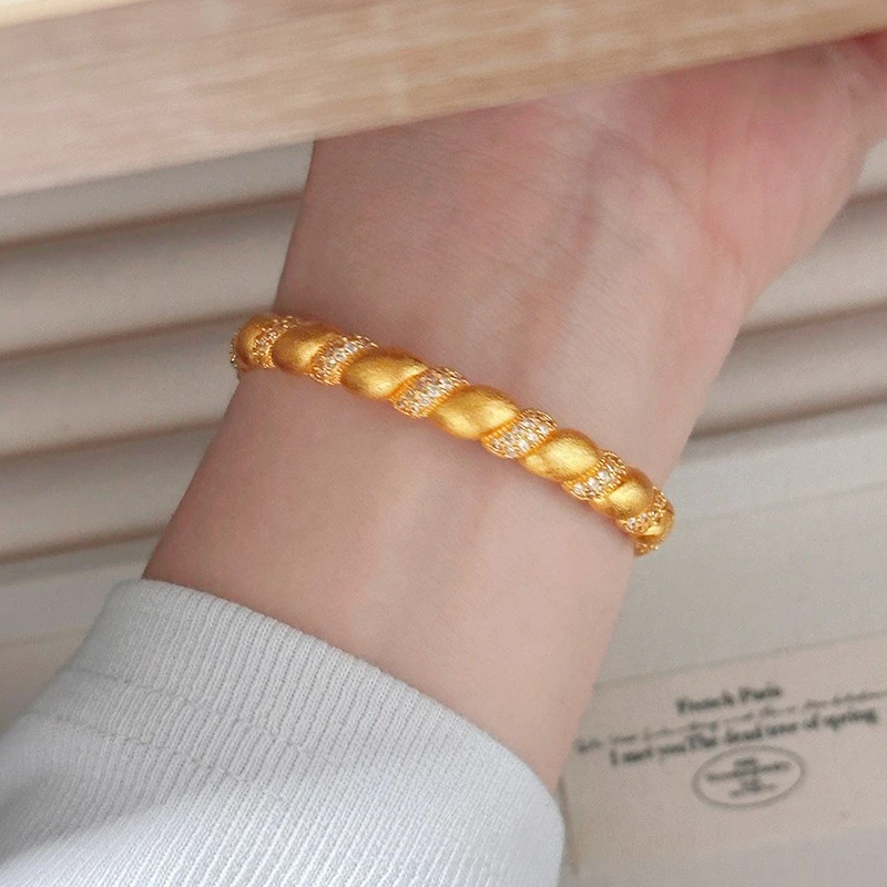 

Fashion 14k Color Medieval Fried Dough Twists Gold Bracelet for Women Bride Wedding Birthday Valentine's Day Jewelry Gifts