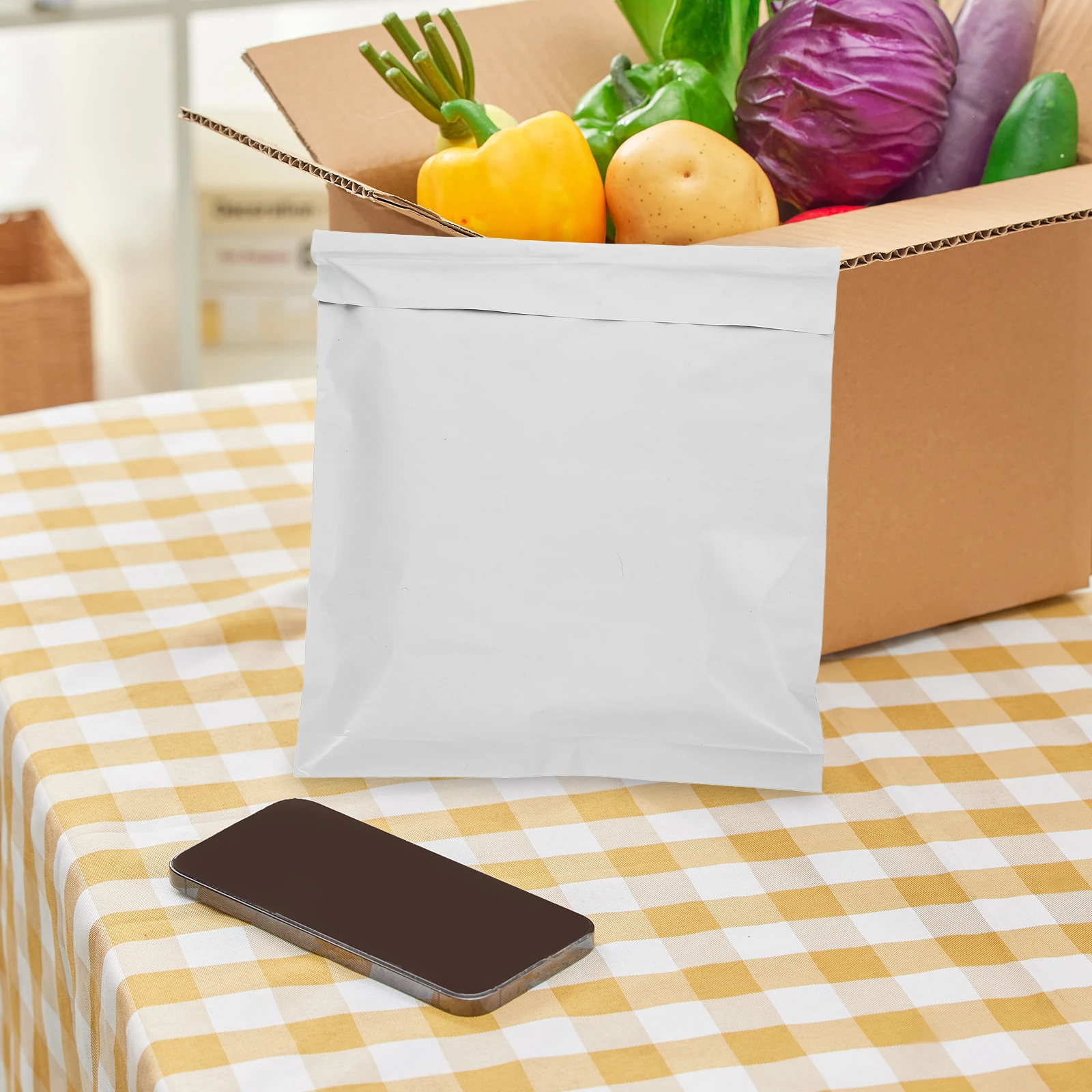 

100 Pcs Eco Packing Bags Thicken Waterproof Dustproof Reusable Shipping Package White