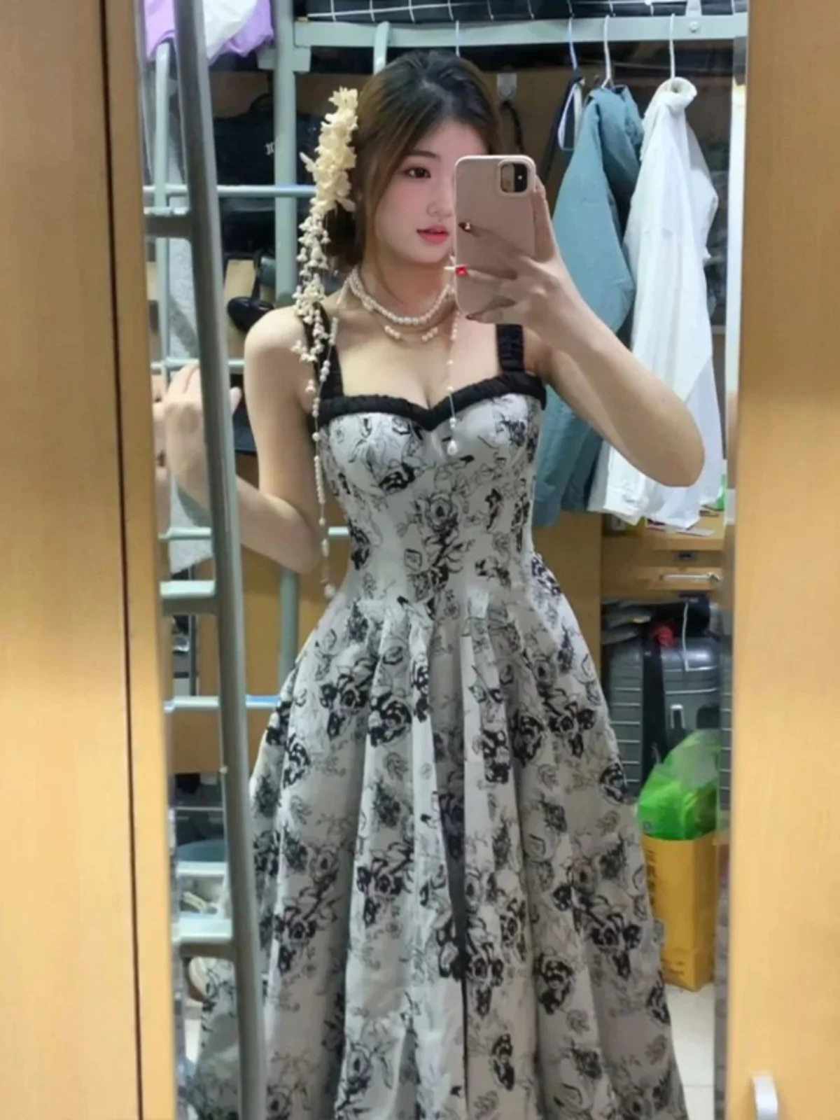 Hebden Sle A-Line Long Dr with Strap High Waist Slimming Design French Ele Lady Rich Girl Sensation Midi Dr