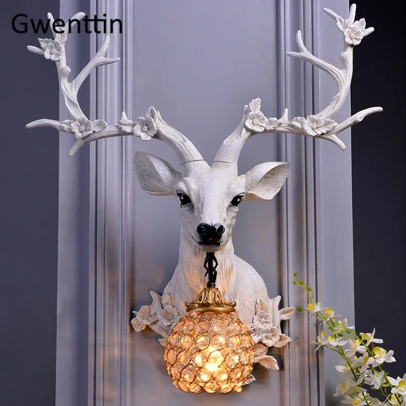 Lucky Deer Wall Mount Lamp Sconce for Home Nordic Art Resin Antlers Decor Indoor Lighting Bedroom Bathroom Vanity Mirror Lights