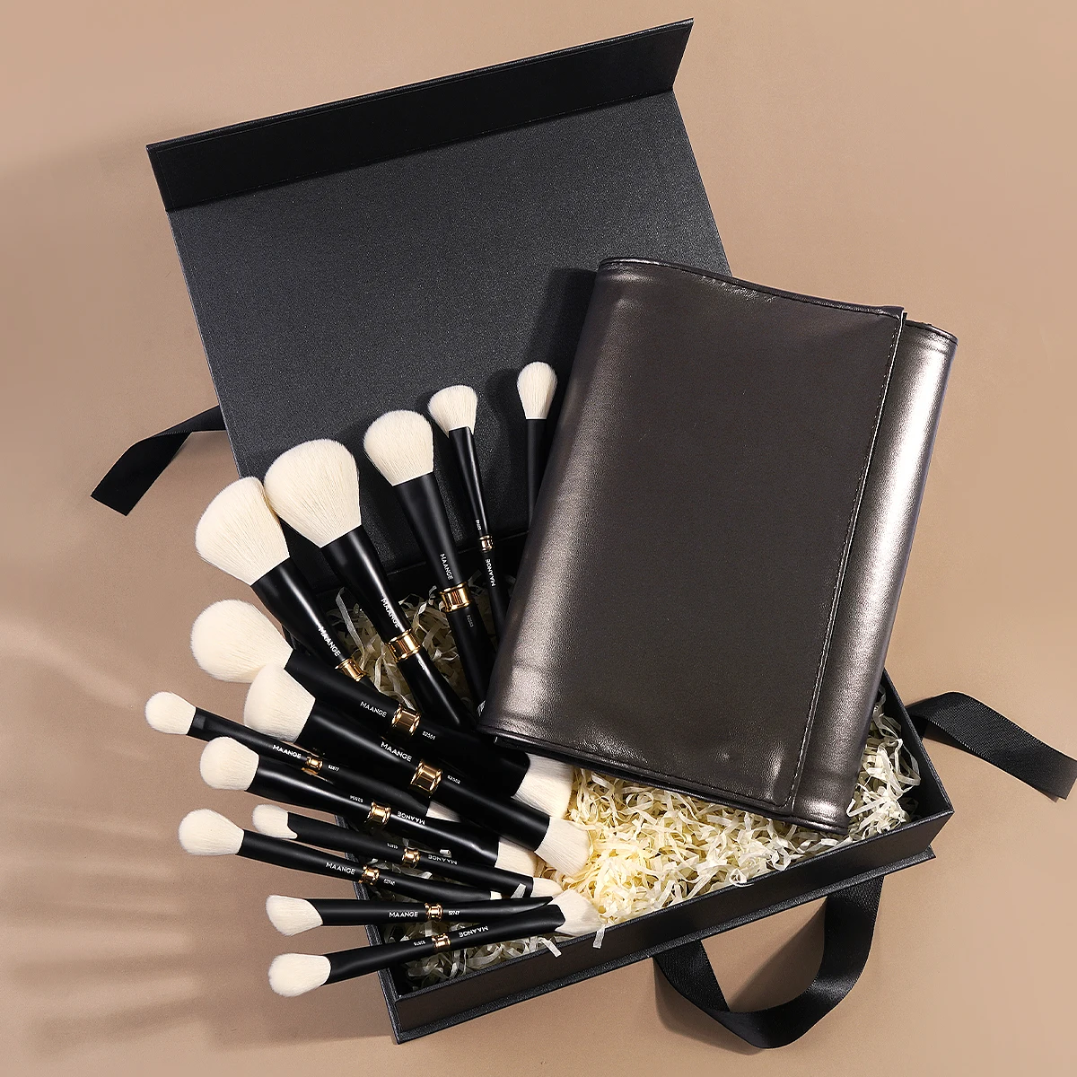 MAANGE 13 ชิ้น High-end Double Head ชุดแปรงแต่งหน้ากระเป๋าเก็บของขวัญกล่องสําหรับรองพื้นคอนซีลเลอร์อายแชโดว์เครื่องมือความงาม
