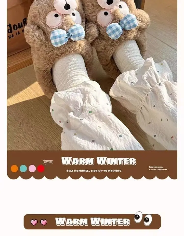 Damen-Winterhausschuhe im Bären-Design – mit Plüsch-Fleece gefütterte Hausschuhe, rutschfeste Outdoor-Slipper mit dicker Sohle und niedlichen Pfotenabdrücken – Detail 10