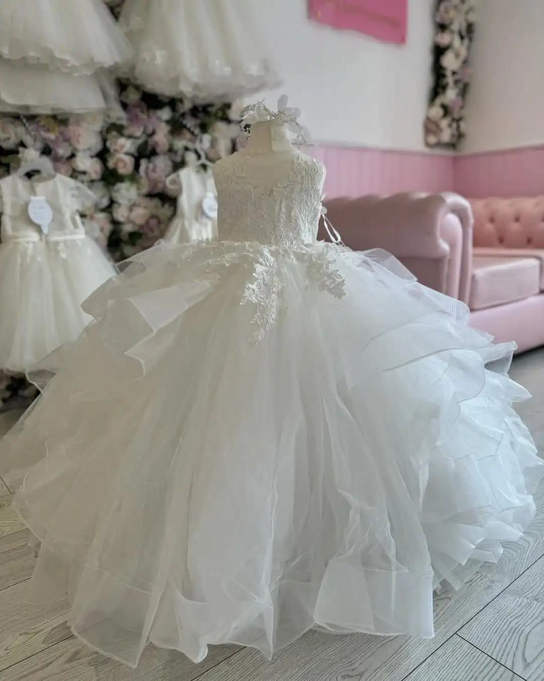 Customized White Flower Girl Dresses for Wedding Lace Appliques Floor Length First Communion Kids Birthday Party Ball Gowns