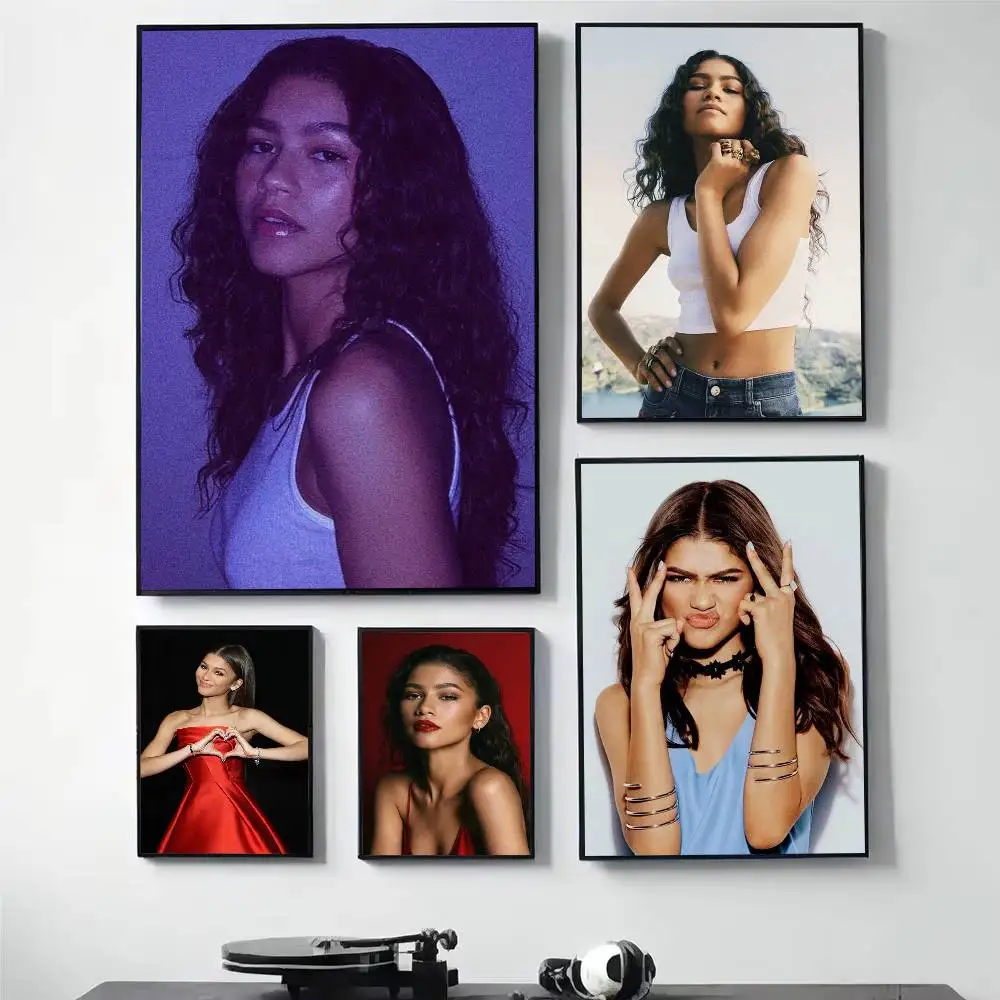 Z-Zendaya Actor  Poster HD Quality Wall Art Retro Posters For Home Room Wall Decor Self Adhesive