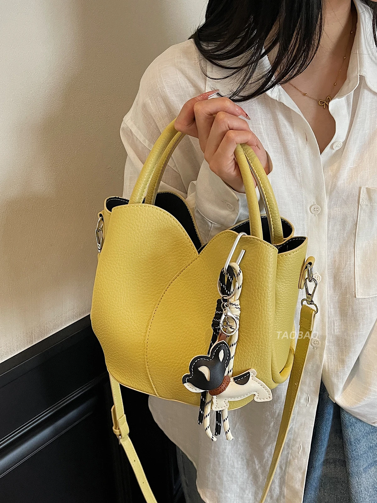 

Women's Advanced Petal Handbags Summer Large Capacity Texture PU Bucket Bags New Fashion Single Shoulder Crossbody Bag